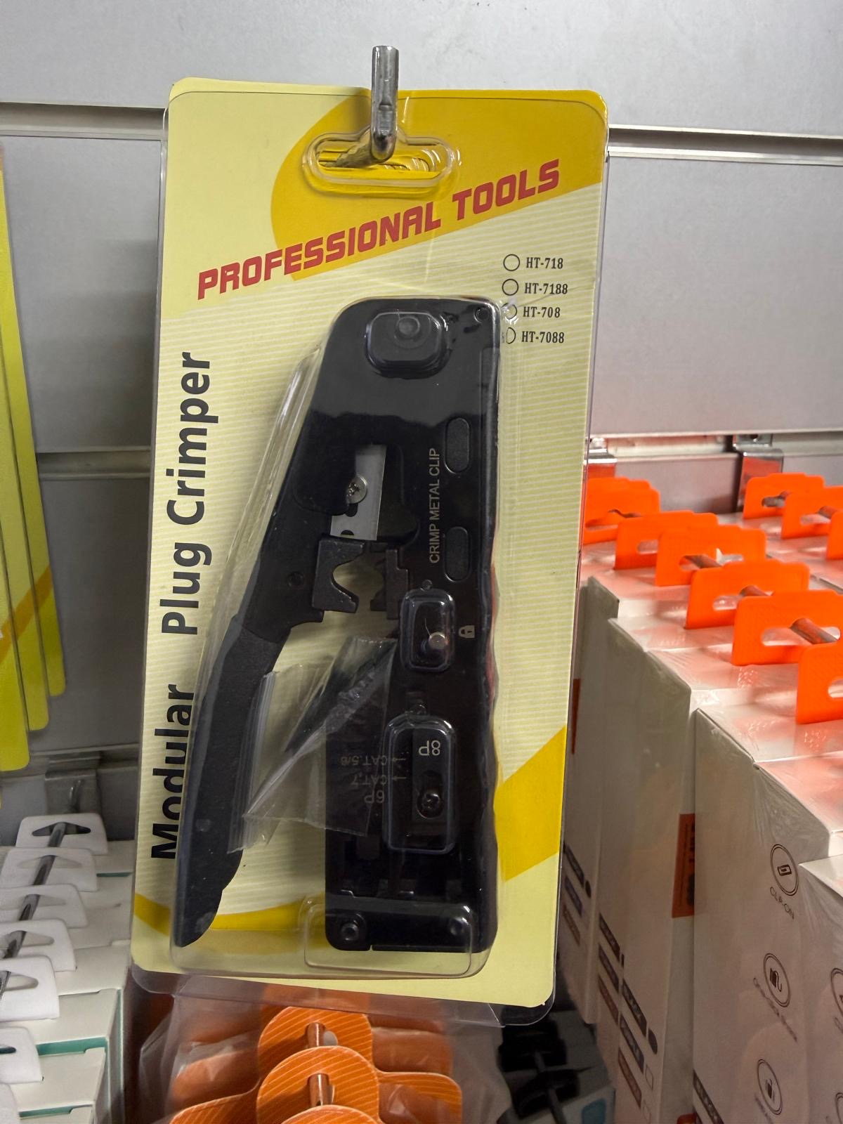 Modular plug crimper (كماشة كبس كابلات الشبكة)